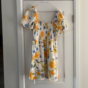 Billabong • Floral Smocked Dress with Puff Sleeves